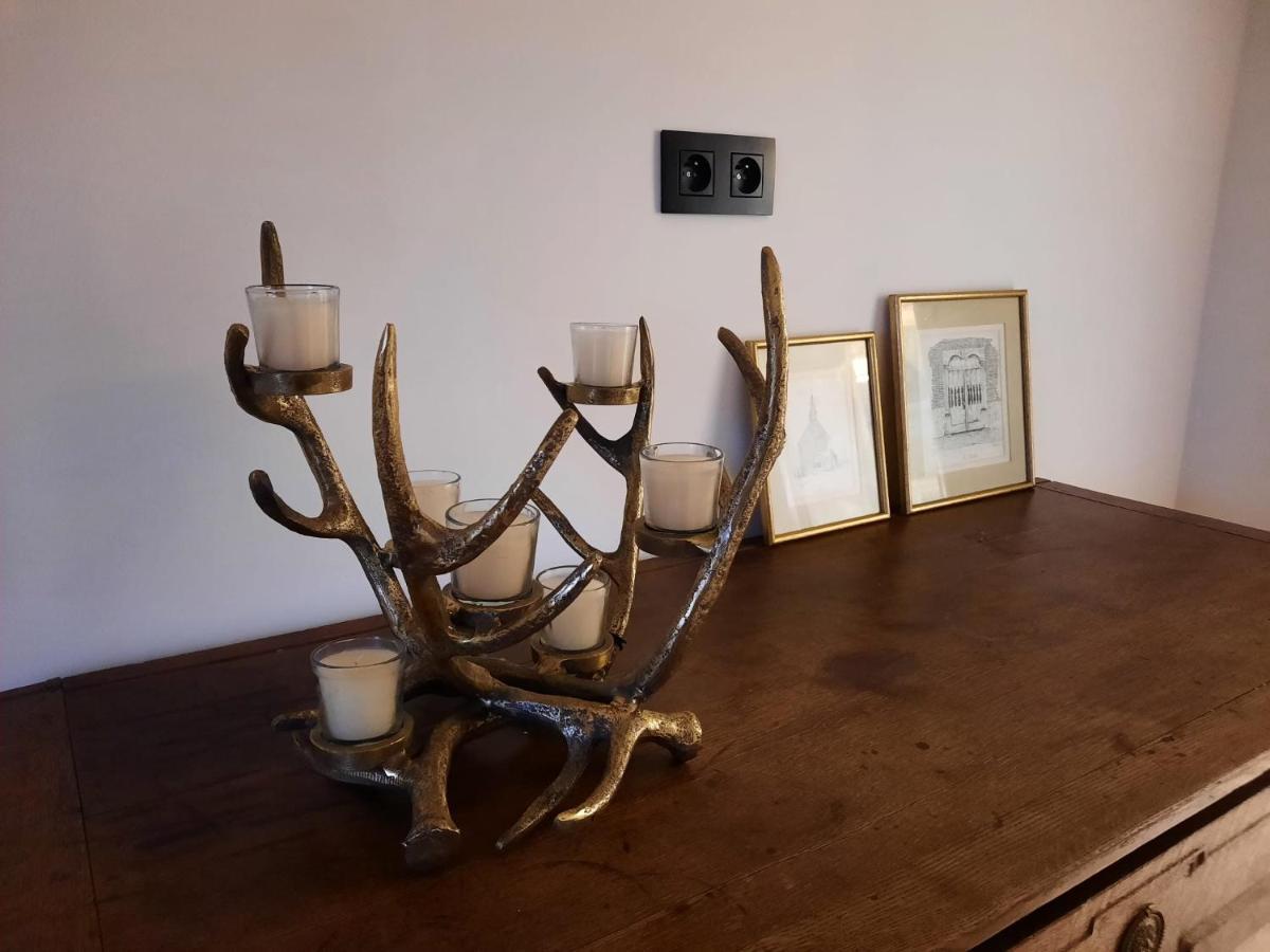 O Colombages Apartment Les Biolles Ngoại thất bức ảnh